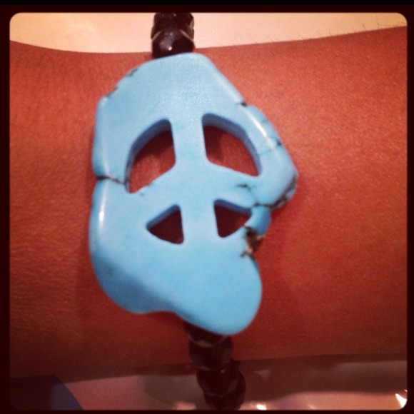 Peace bracelet - Picture 1 of 1