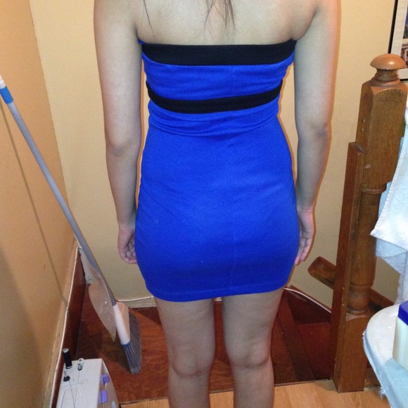 Blue and black forever 21 tight dress - Picture 2 of 2