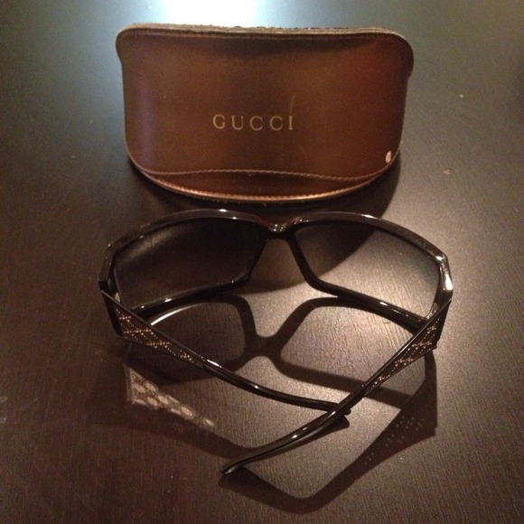 SOLD in bundle | Gucci sunglasses - Picture 3 of 3