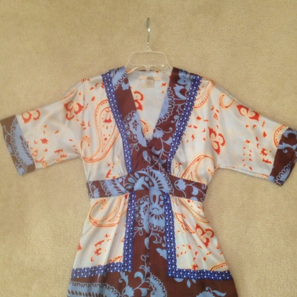 !SOLD!kimono style, 100% silk ,multi colored shirt - Picture 1 of 3