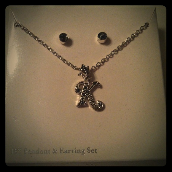 SOLD!!! "K" necklace-never worn