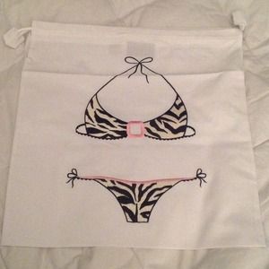 New Anna Moi Lingerie Bag👙