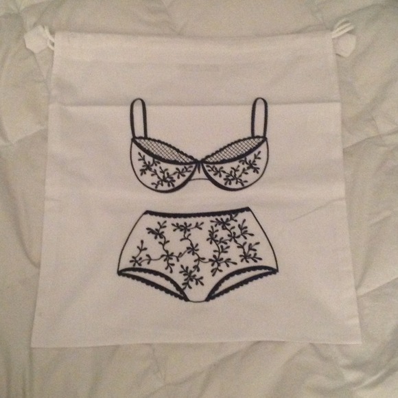 New Anna Moi Lingerie Bag