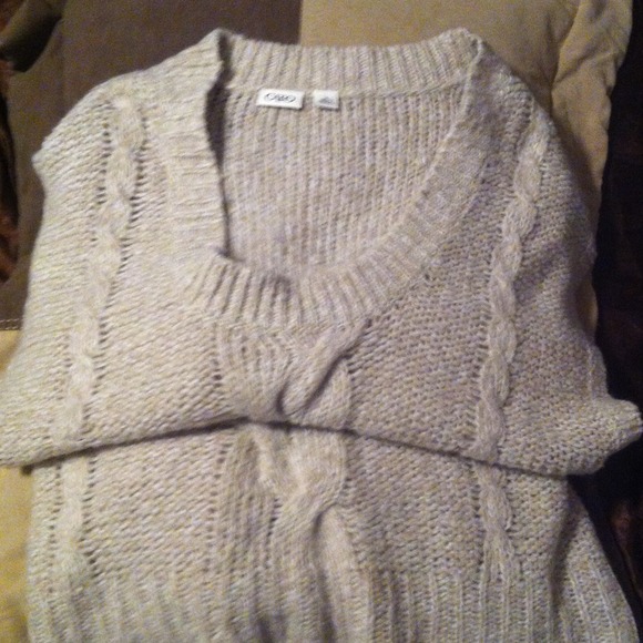 cato Sweaters - Bundled Short sleeve sweater, reduced from $15