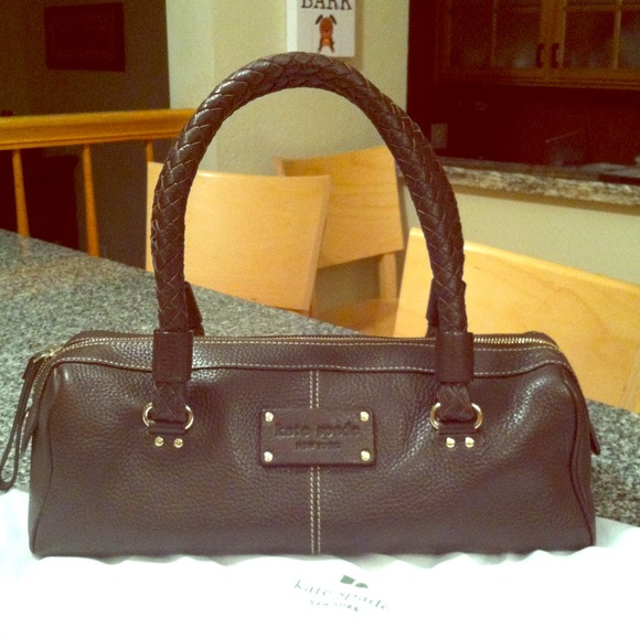 kate spade Handbags - HOST PICK! 🎉Kate Spade 'baguette style' handbag
