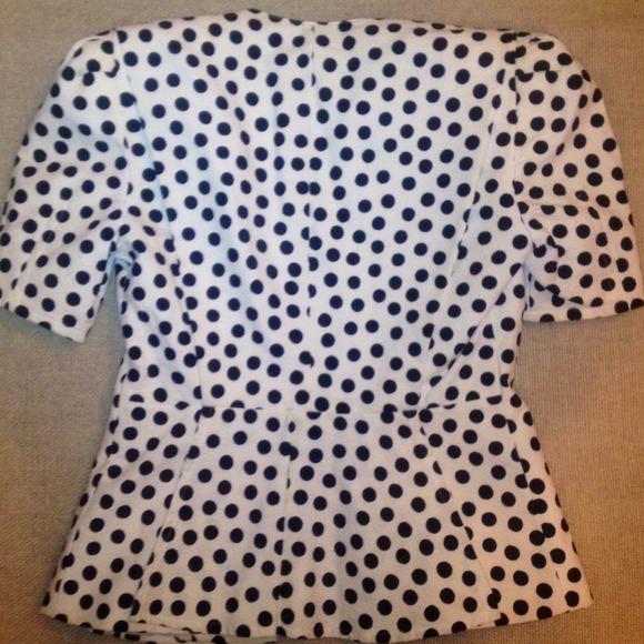 ❌SOLD❌ESCADA blazer - Picture 4 of 4