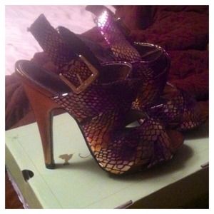 *Gorgeous* high heels size 7.5