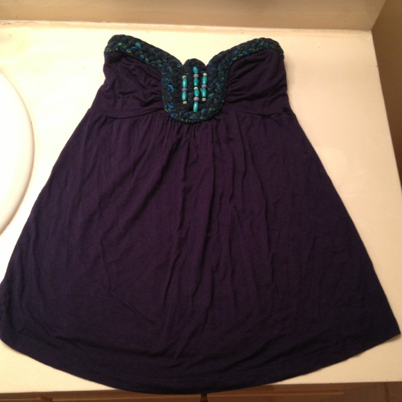 Strapless navy blue flowy shirt (small)