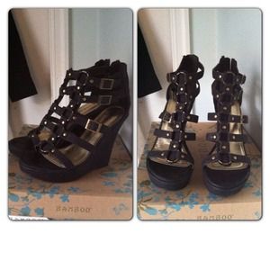 🔴🔴SOLD🔴🔴👠Gladiator platform heels👠