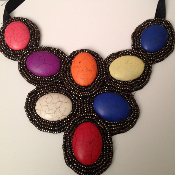 ****SOLD*****Colorful bib necklace