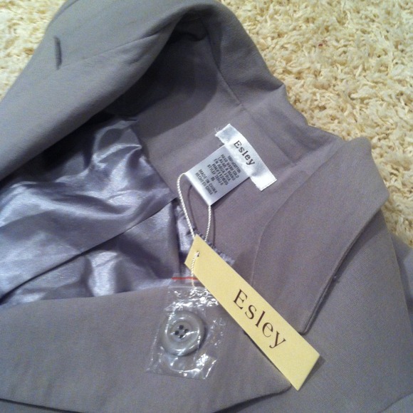 SOLD - Picture 4 of 4