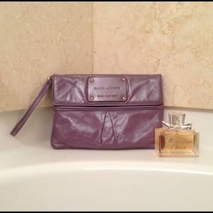 ❌SOLD - Marc Jacobs Collection Wristlet Clutch