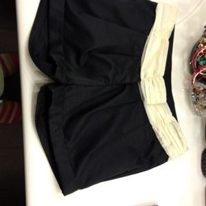 Small Black shorts with (Ivory)contrast Band