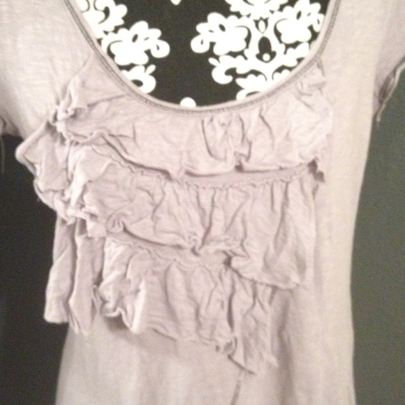 Gray Ruffled Top - Picture 2 of 4
