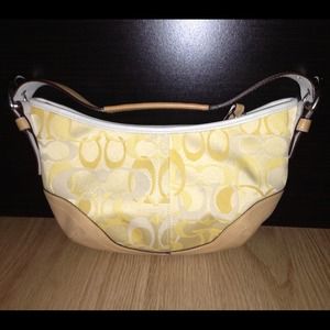 *SOLD* Pastel Yellow Coach Hobo BRAND NEW