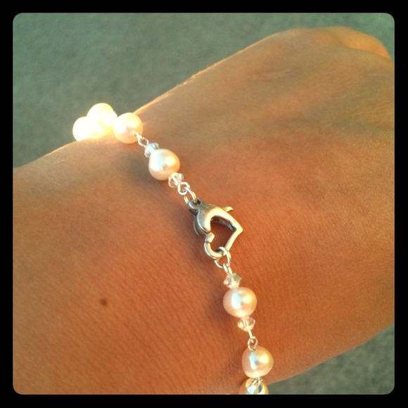 Fresh water pearl heart bracelet-necklace extender