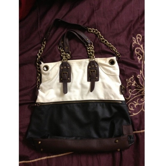 Urban Outfitters Handbags - Deena & Ozzy Purse from Urban Outfitters