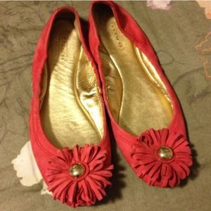 2 Dresses and Flats :)