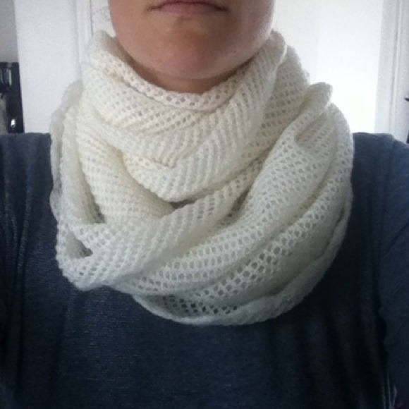 H&M infinity scarf