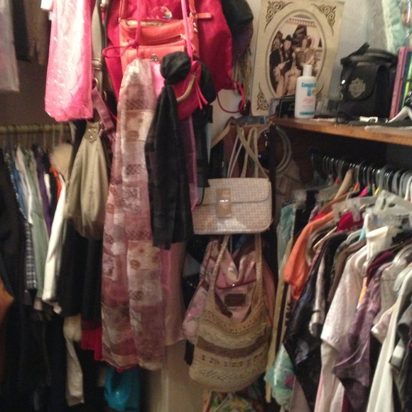 Clothes - Picture 2 of 3