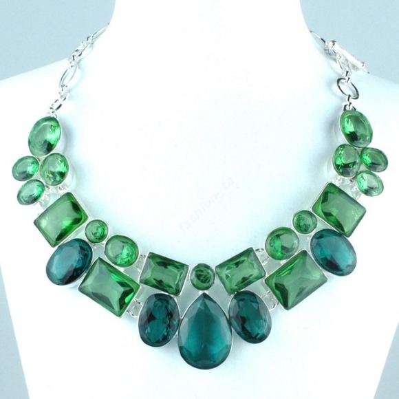 Jewelry - Green Crystal Topaz Labradorite Silver Necklace