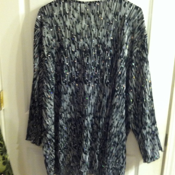 Sold - Picture 4 of 4