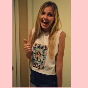 "Cool kids can't die" shirt