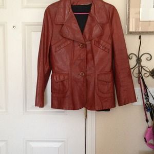 Misses Vintage 70's Leather Blazer Sz. 8. MINT