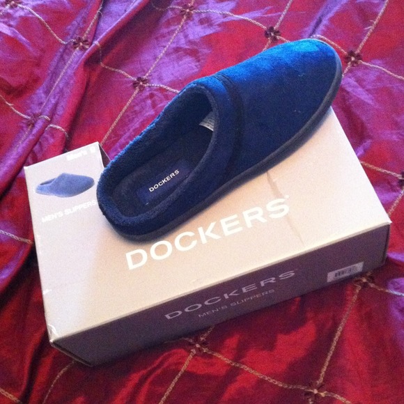 DOCKER'S SLIPPERS, HOUSE SHOES