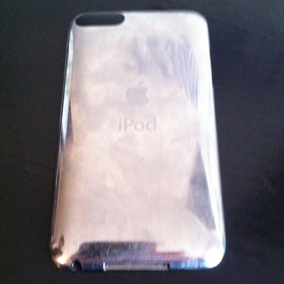2nd generation iPod touch - Picture 3 of 4