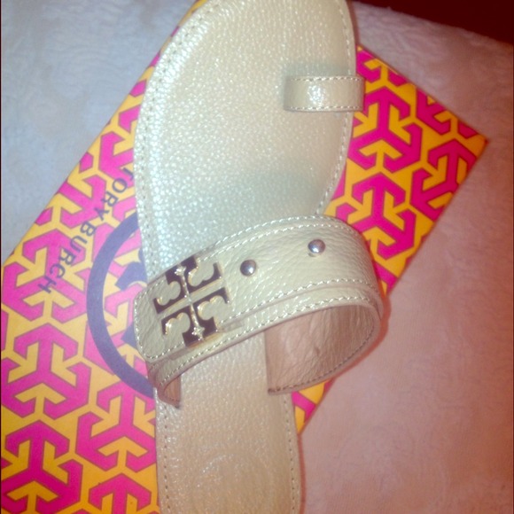 SOLD!!! Tory Burch Sandals