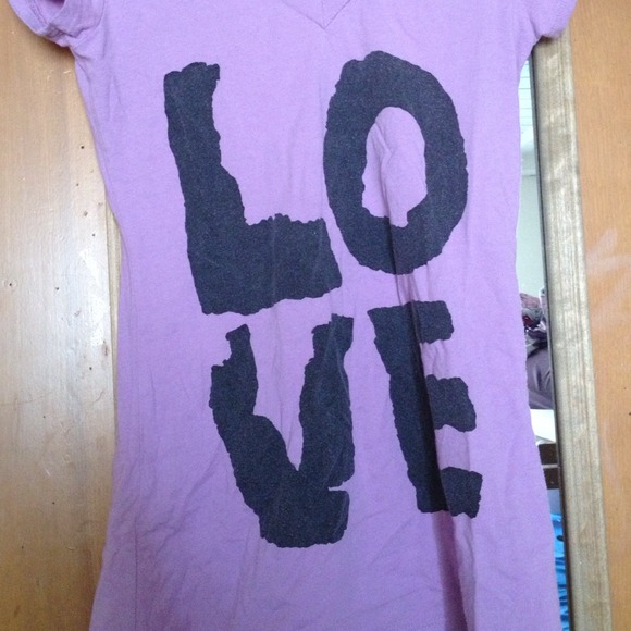 Wet seal "Love" shirt