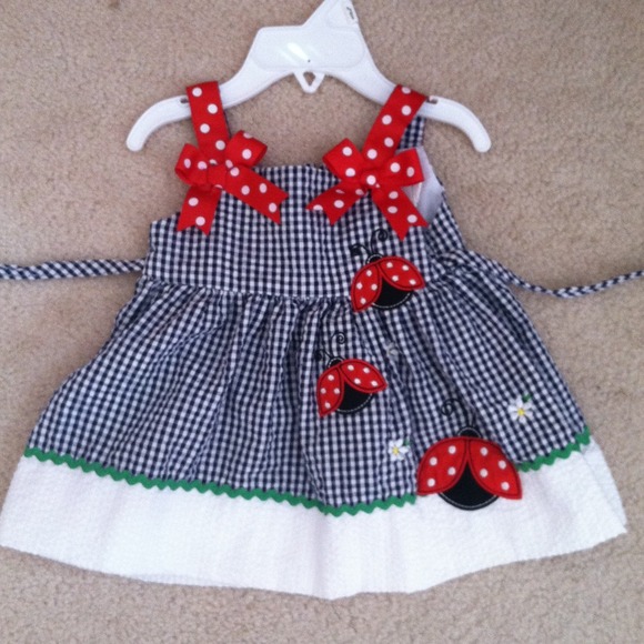 Black and white checkered lady bug print outfit - Picture 1 of 3