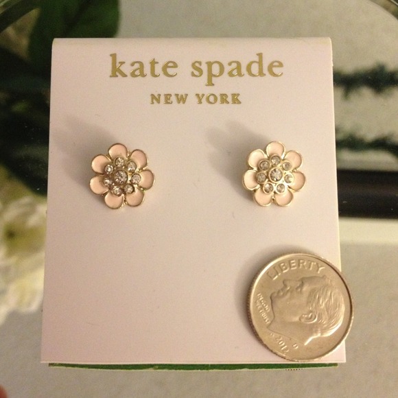 🎉TRADED🎉Kate Spade flower earrings - Picture 3 of 3