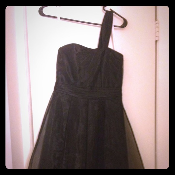 David's Bridal F14831 Bridesmaid dress. Size 4