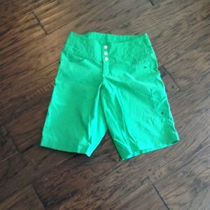 Lululemon capris! Cute for summer!