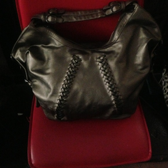 Brand new, never used large handbag.