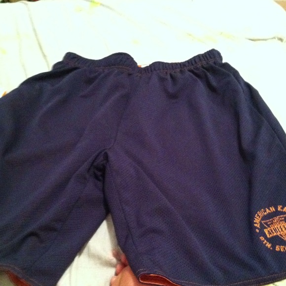 American Eagle reviser able shorts