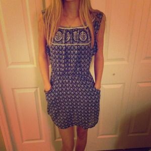 Forever 21 Dress size small