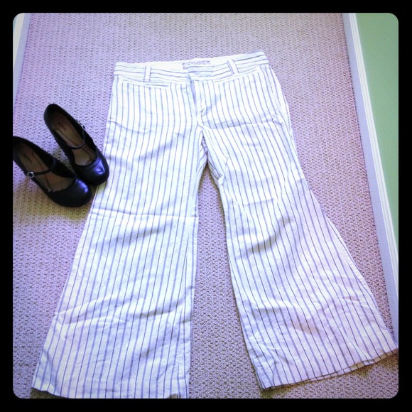 Old Navy wide leg pants