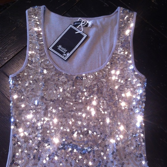 🎉SOLD MAKE A STATEMENT💎NWT SEQUIN TANK