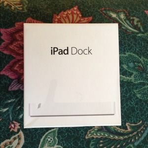 Apple iPad 2 dock.