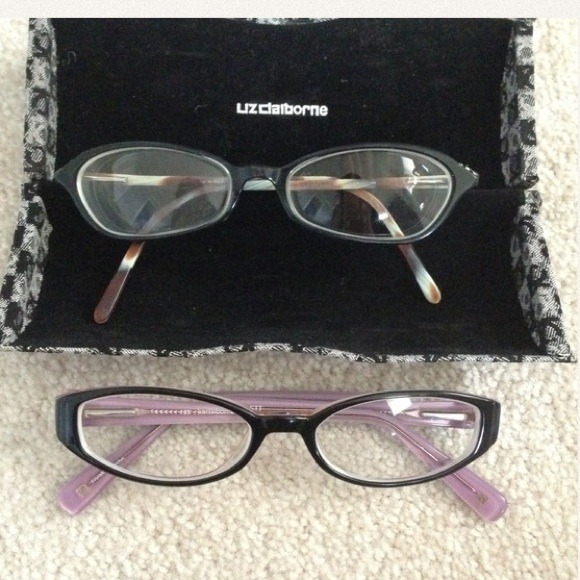 Claiborne & Valentino frames + chanel  necklace