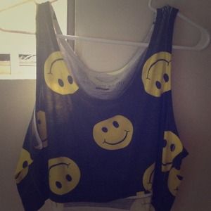 A brand new never worn crop top