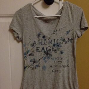 American Eagle Medium T Shirt. New without tags