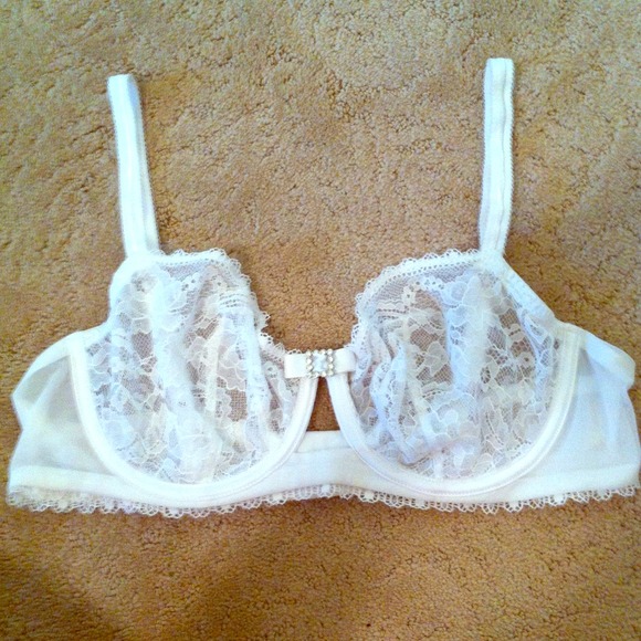 Embellished Lace Bra!