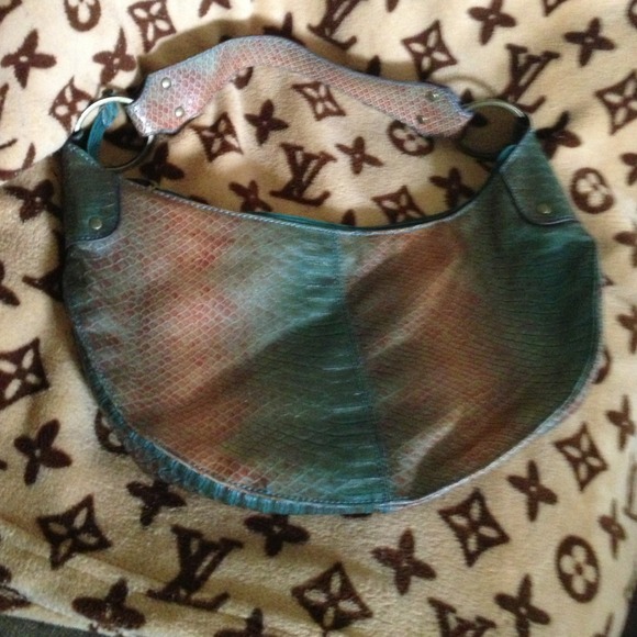 Green / orange medium hobo bag.