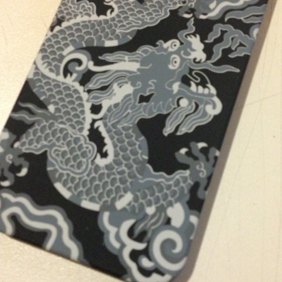 iPhone 4 case - Picture 2 of 2