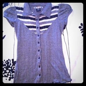Gray button up short sleeve