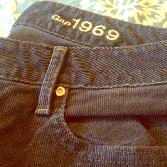 ❗REDUCED❗Gap skinny cords